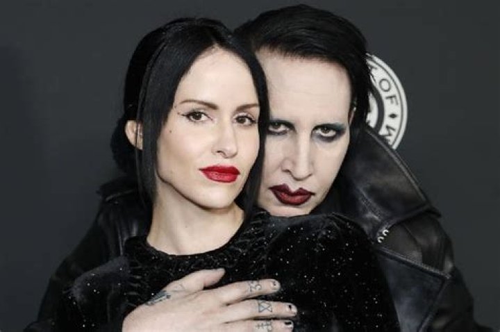 1423902 Lindsay Usich's Biography: Marilyn Manson's Wife