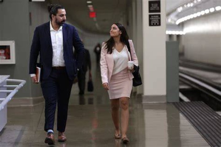 AOC Height Weight: Everything You Need to Know About Alexandria Ocasio-Cortez&rsquo;s Physical Attributes