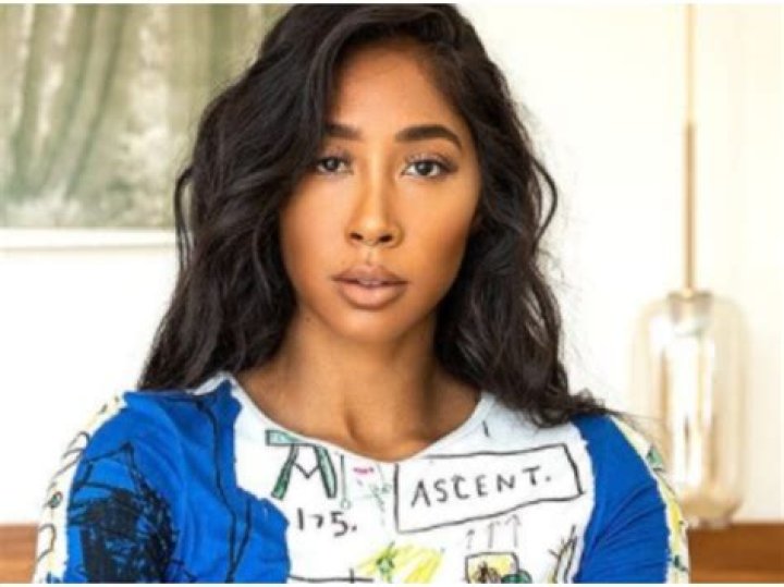 Apryl Jones Height: A Detailed Look at Her Life and Career