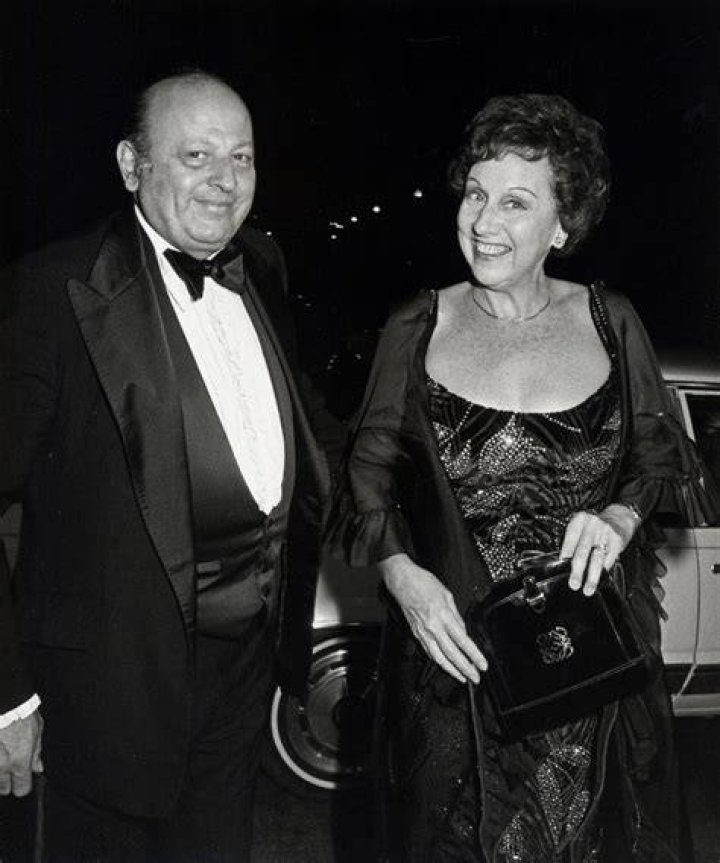 Are Maureen Stapleton and Jean Stapleton Related?