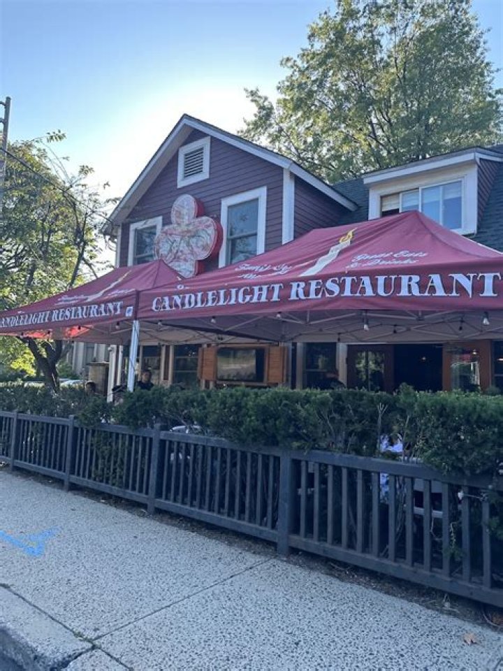 Candlelight Inn: A Serene Getaway for Everyone