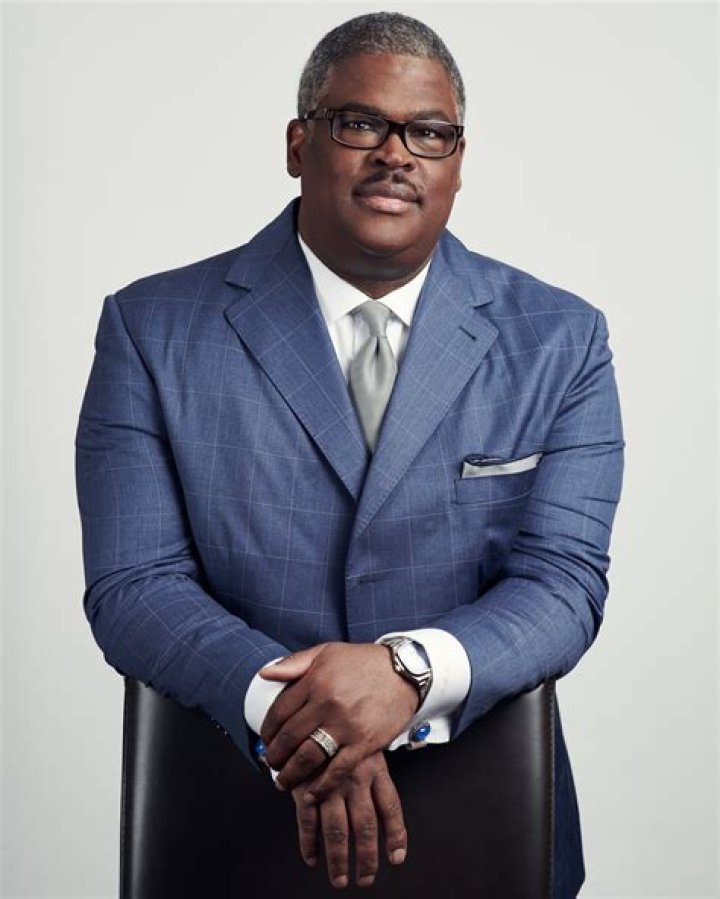 Charles Payne Height Weight: A Closer Look at the Influential Market Analyst