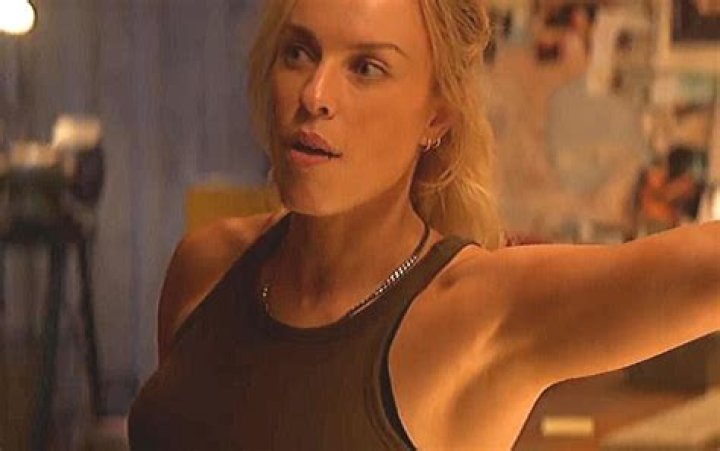 Discovering Jessica McNamee: A Rising Star in Hollywood