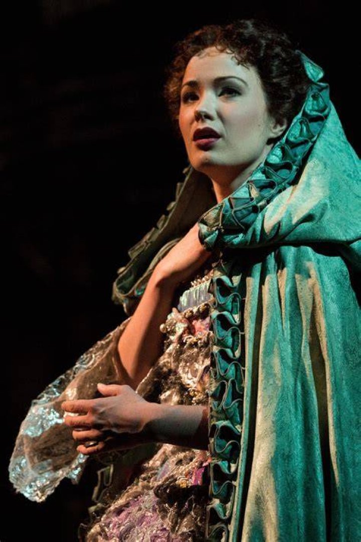 Emmy Rossum: The Enchanting Christine Daaé in Phantom of the Opera