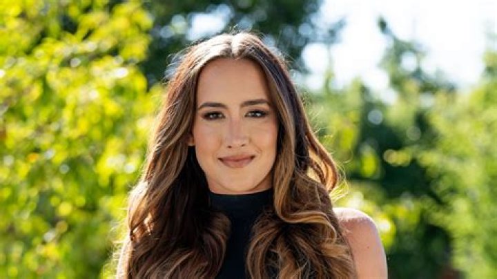 Estimated Net Worth of Codie Lee, the Singing Sensation