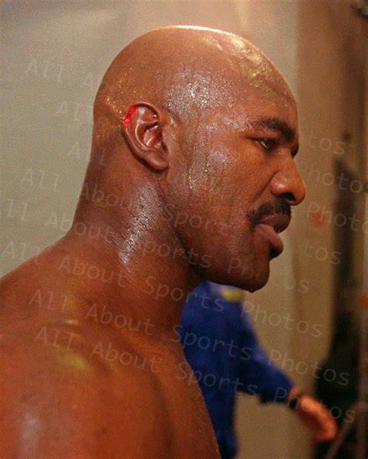 Evander Holyfield's Net Worth: Impressive Earnings of a Boxing Legend