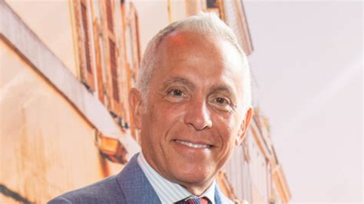 Geoffrey Zakarian's Ethnic Heritage and Background