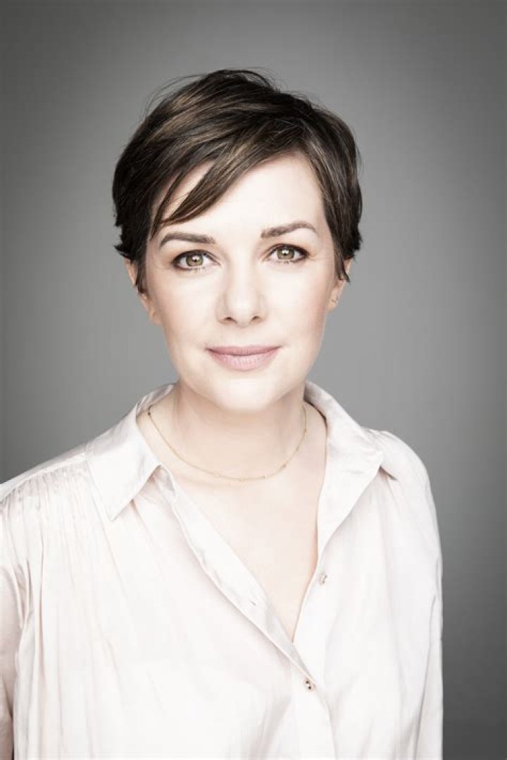 Gina Philips: A Deep Dive into the Life and Career of the Acclaimed Actress