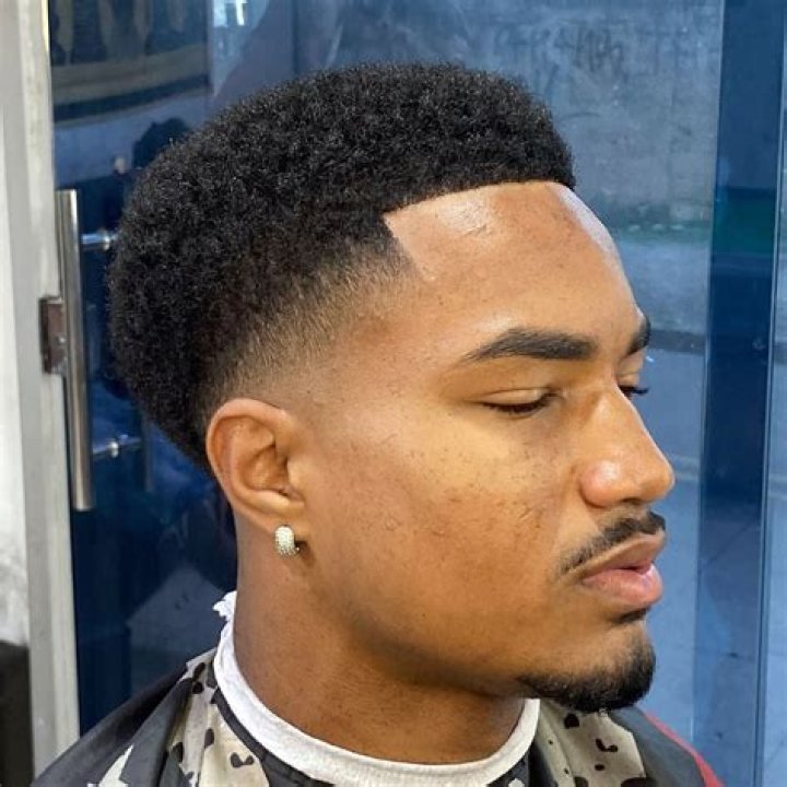 High Taper Fade: The Ultimate Guide for Black Males