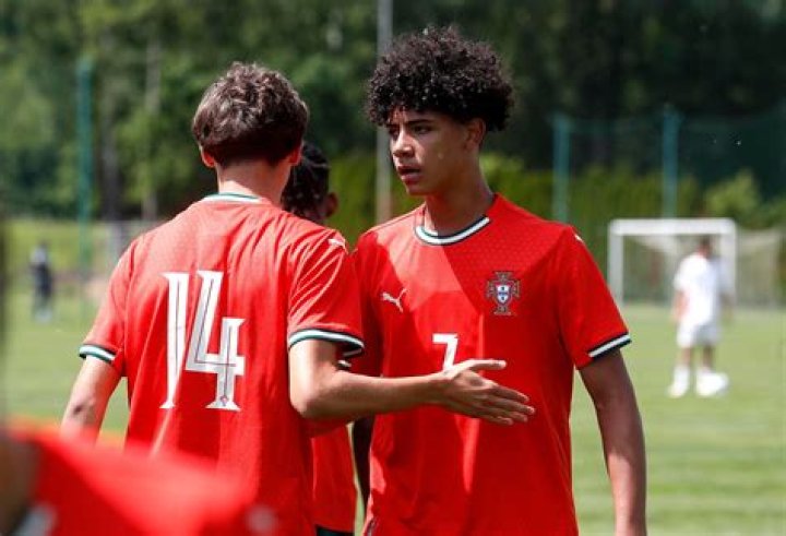How Tall Is Cris MJ? An In-Depth Look at the Rising Star