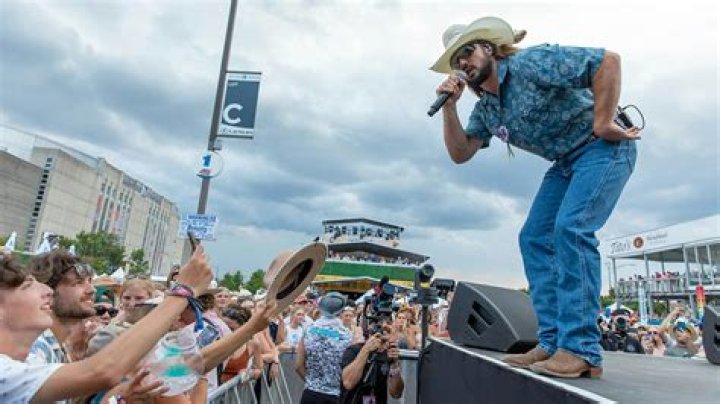 Ian Munsick Wiki: A Rising Star in Country Music