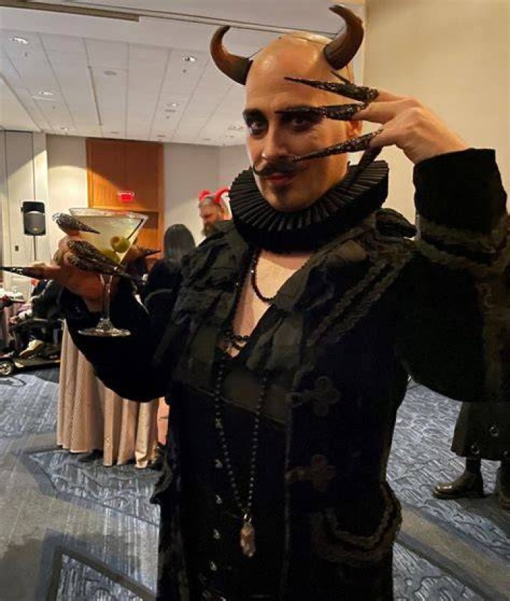 Is Marilyn Manson a Devil Worshipper? Unraveling the Controversy