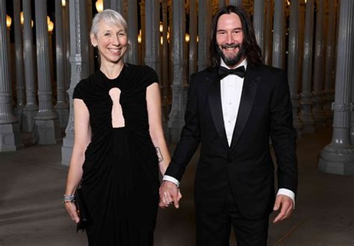 Keanu Reeves and His Political Stance: A Deep Dive