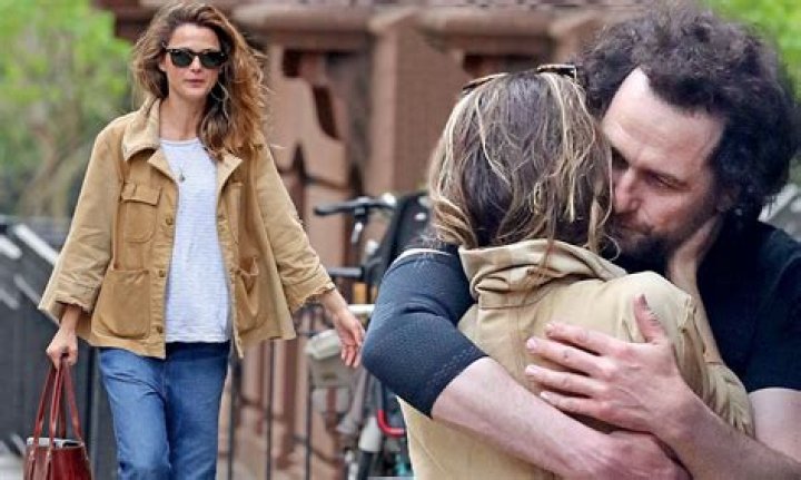 Keri Russell and Matthew Rhys Split: A Deep Dive into Their Relationship