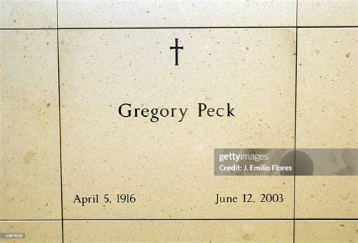 Legendary Performance: Brock Peters' Touching Eulogy for Gregory Peck