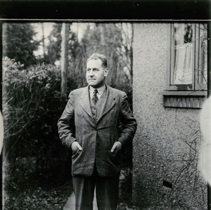 Leo George Faulkner: A Comprehensive Biography and Insights