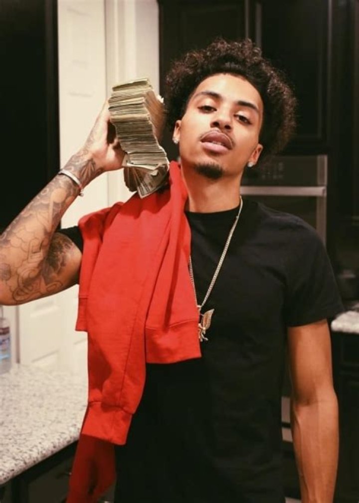 Lucas Coly's Height: Uncovering the Facts and Figures
