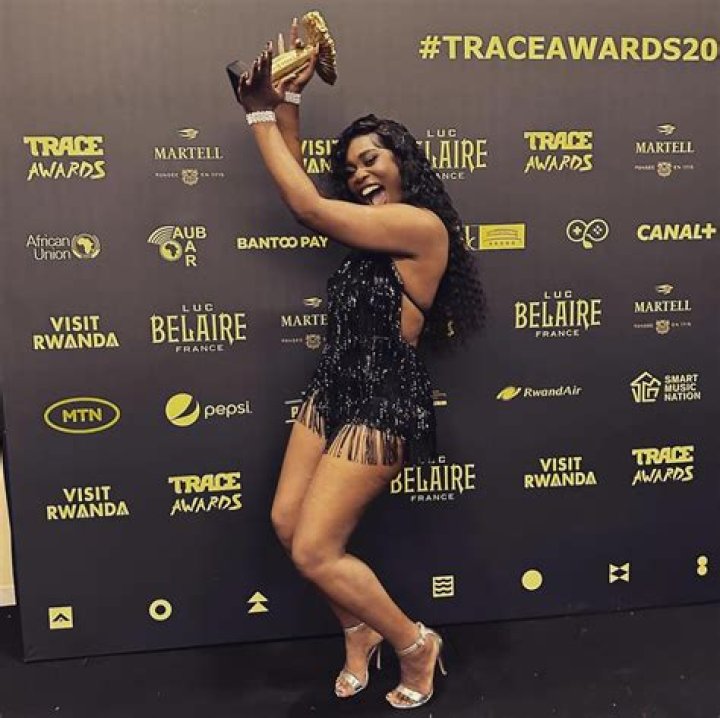 Rutshelle Guillaume: A Rising Star in the Haitian Music Scene