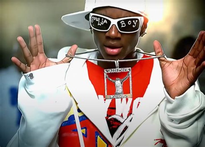 Soulja Boy Glasses: The Trendsetting Eyewear of a Hip-Hop Icon