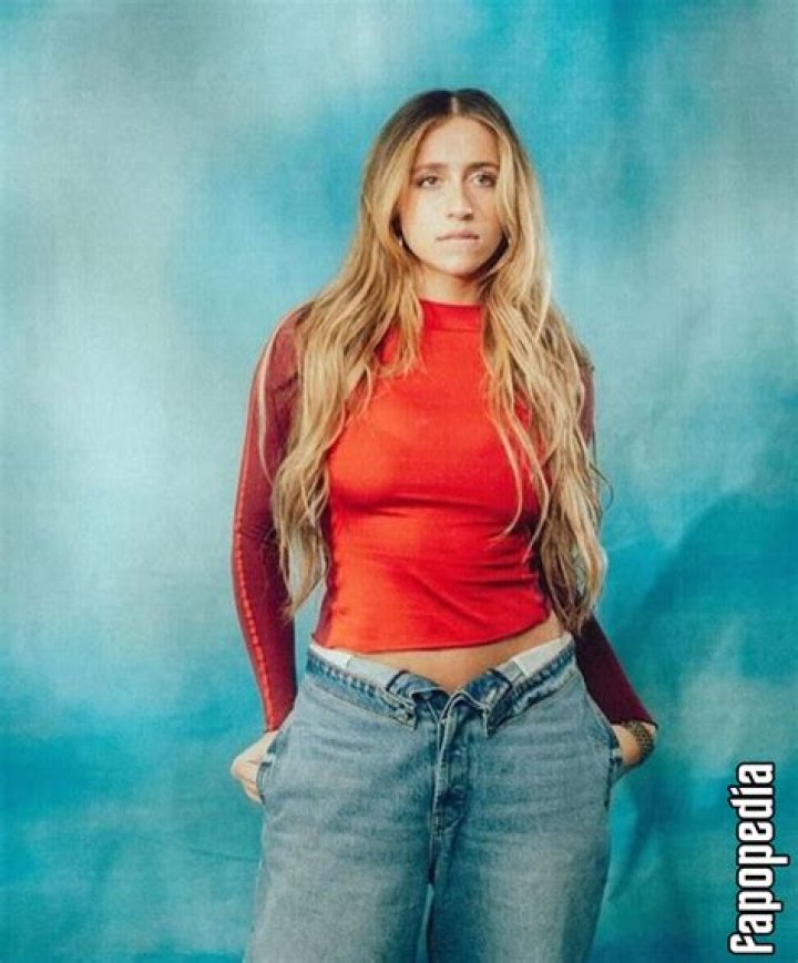 Tate McRae Nudes: Exploring the Controversy and Impact on Her Career