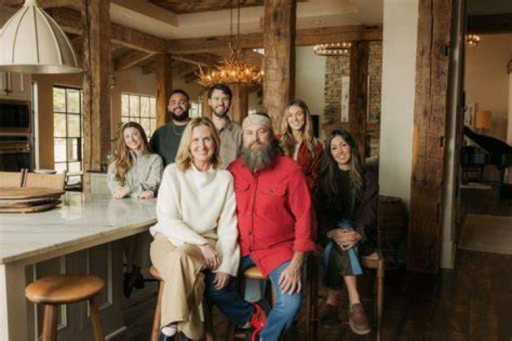 The Remarkable Fortune of Jace Robertson: Net Worth and Influences