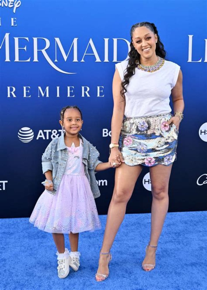 Tia Mowry's Daughter Passing: A Deep Dive into Grief and Healing