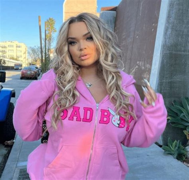 Trisha Paytas Naked: A Deep Dive into Controversy, Art, and Self-Expression